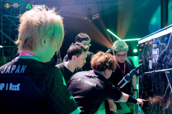 技巧精湛 技巧精湛